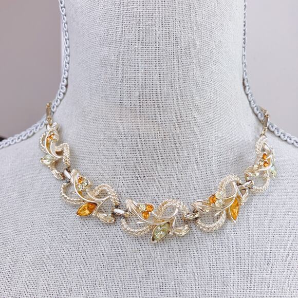 Signed Coro Mid Century Gold Tone Leaf Necklace with Amber Rhinestones VTG 1950s - Picture 5 of 12